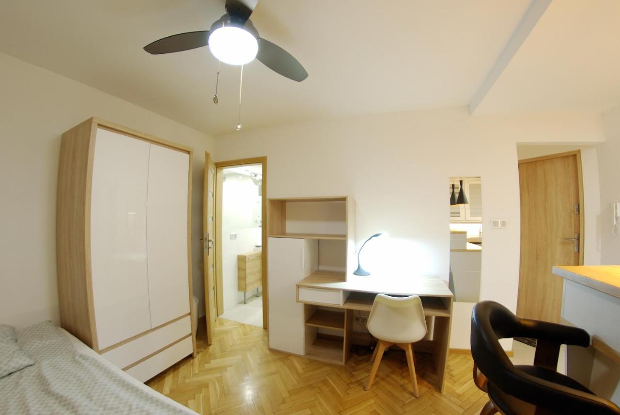 Apatrament Promienista Apartment Poznań Exterior foto