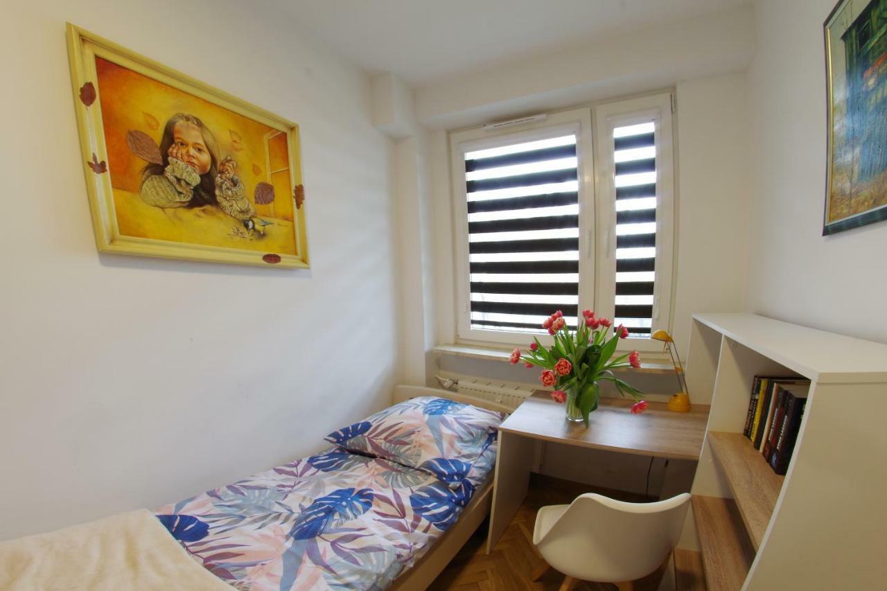 Apatrament Promienista Apartment Poznań Exterior foto