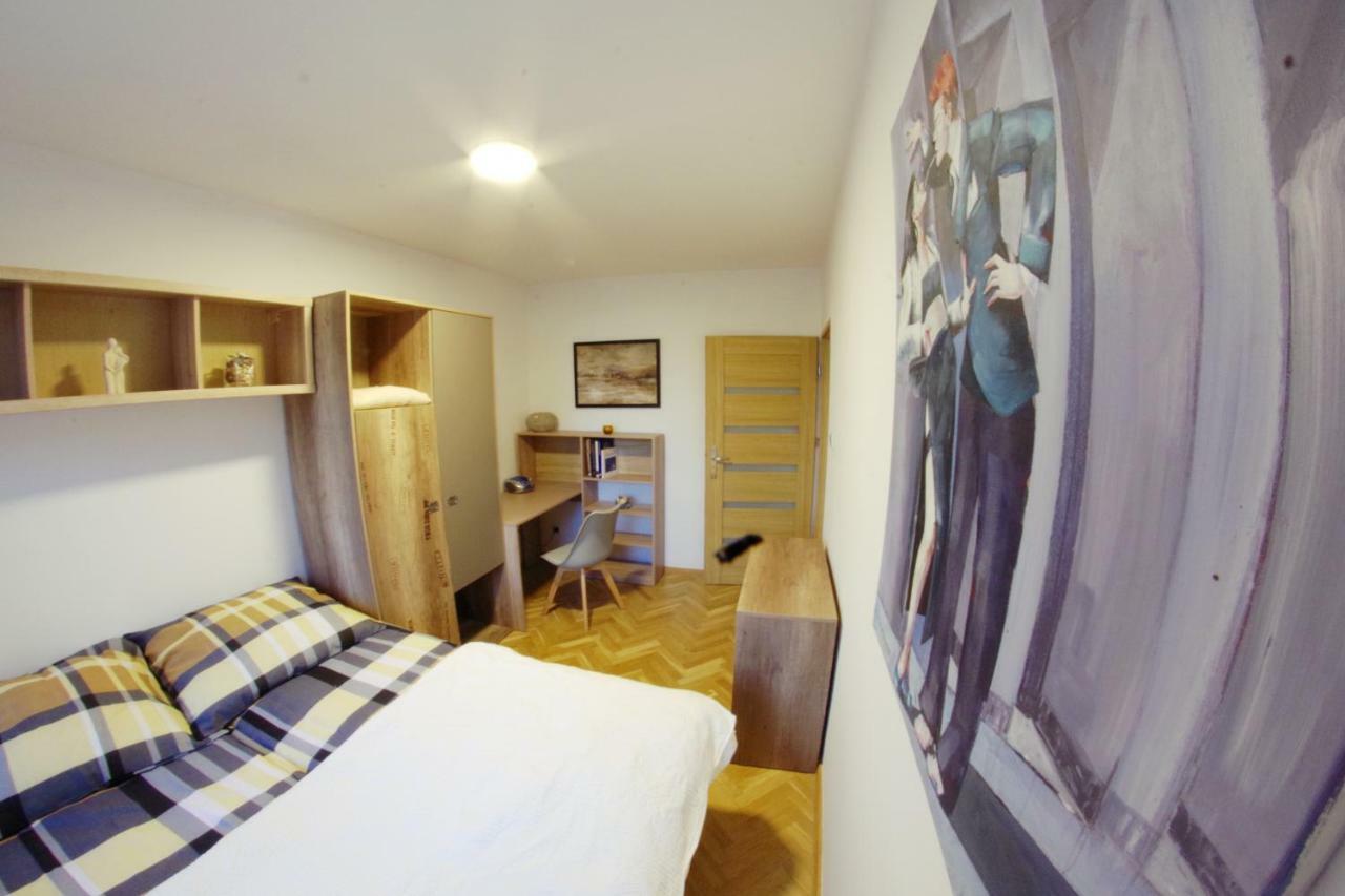 Apatrament Promienista Apartment Poznań Exterior foto
