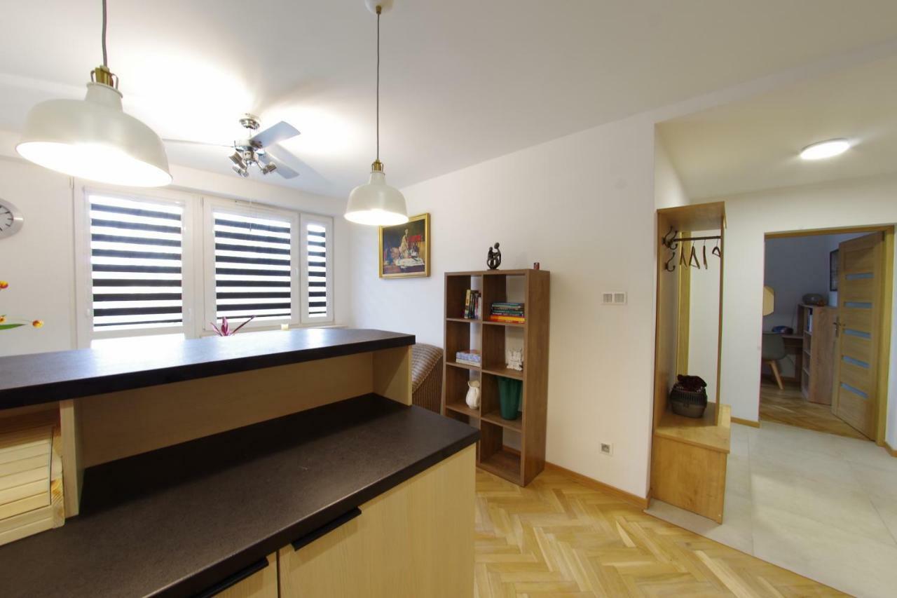 Apatrament Promienista Apartment Poznań Exterior foto